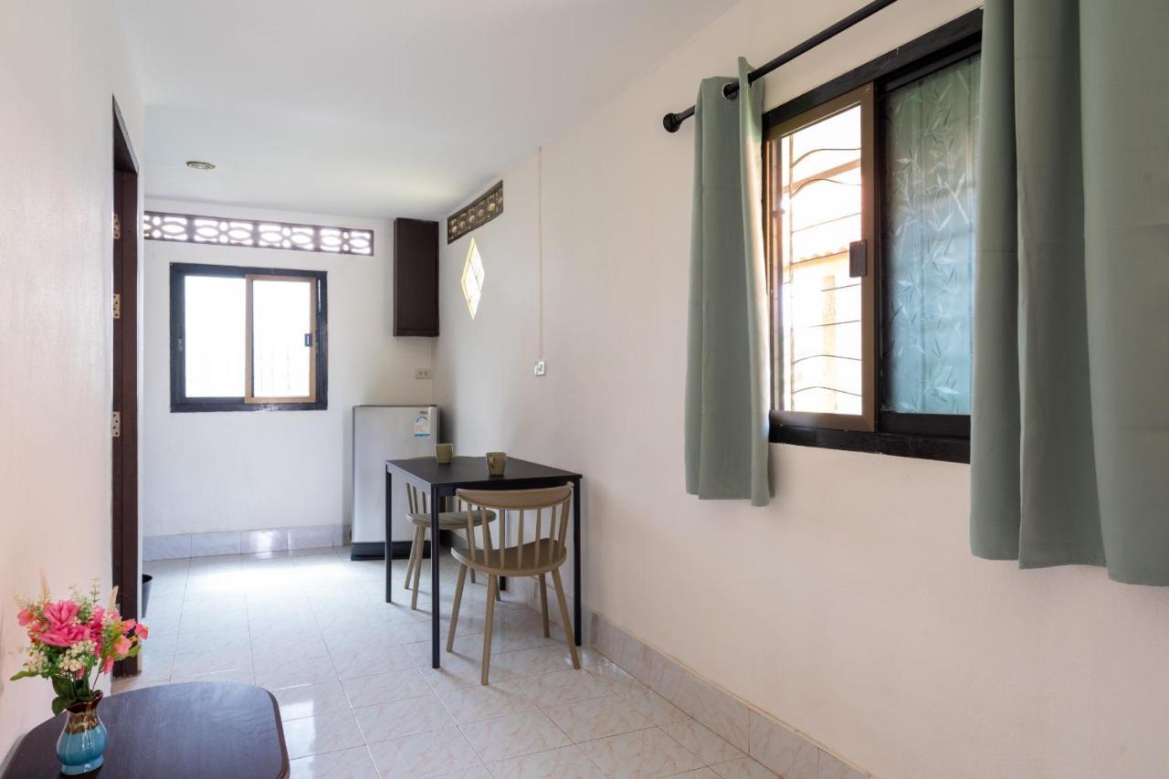 Lanta School Beach Resort Koh Lanta Bagian luar foto